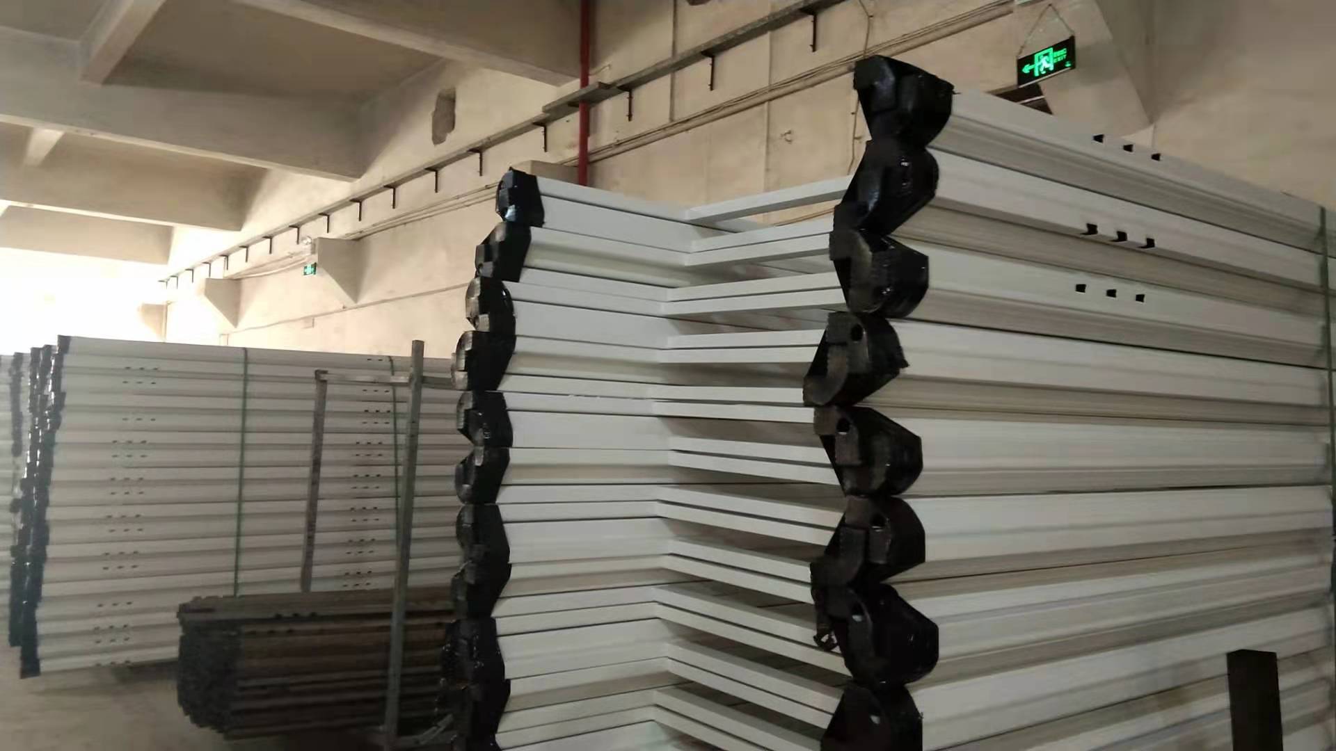 鐵床都是怎么樣打包裝的？