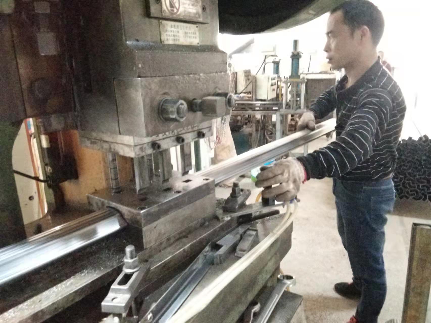 公寓床制作工藝流程是怎樣的？